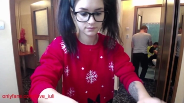 Iuliana32 02-12-2021 XXX 